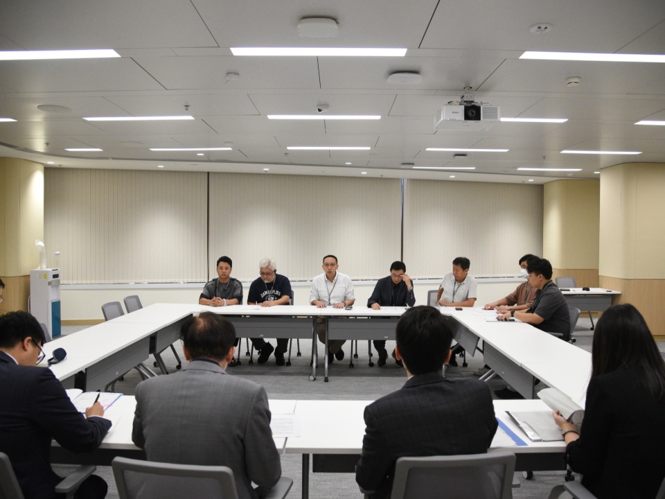 2026-05-14 林偉江與輕型貨車業界代表及就粵港澳駕駛執照互認安排與運物局及運輸署官員會面